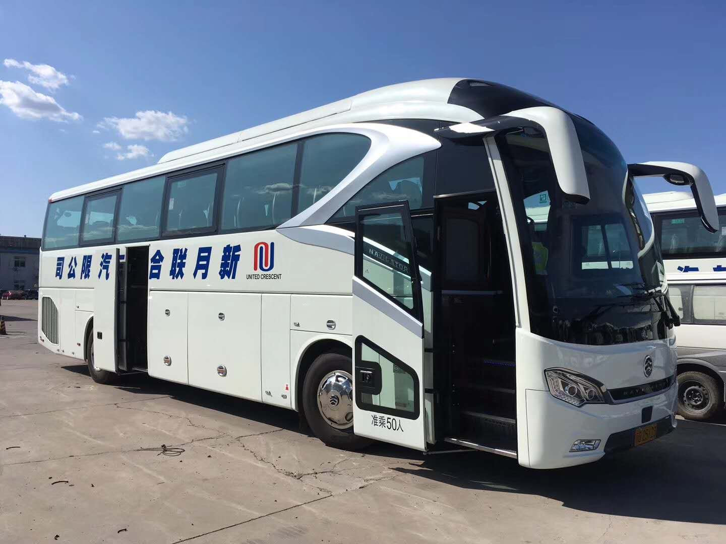 北京新月租车